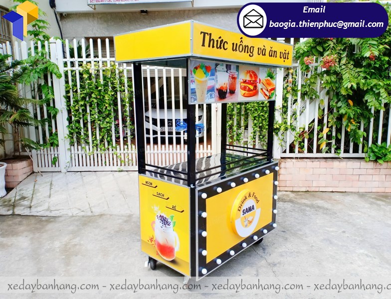 quầy bán thức ăn nhanh