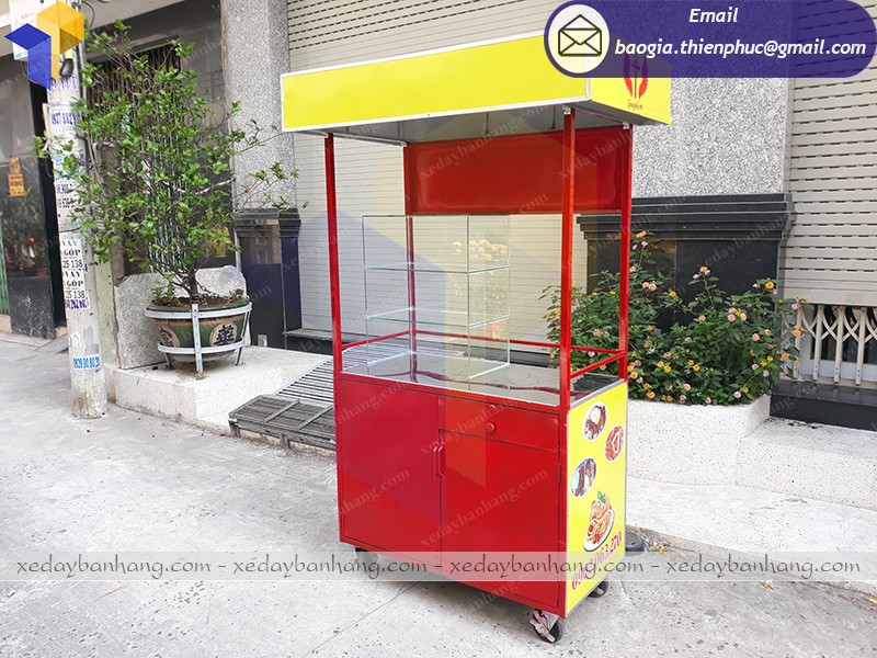 quầy bán thức ăn nhanh long an