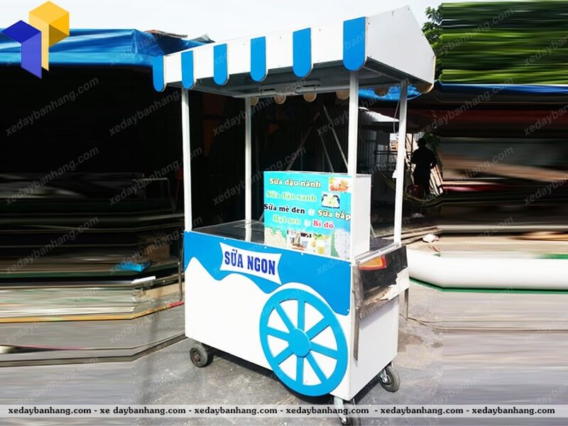 xe đẩy bán sữa đậu nành long thành