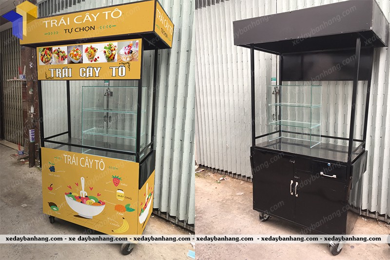 xe đẩy bán trái cây tô via hè