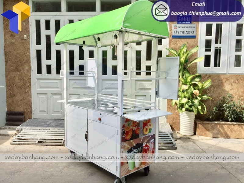 xe đẩy bán trà sữa