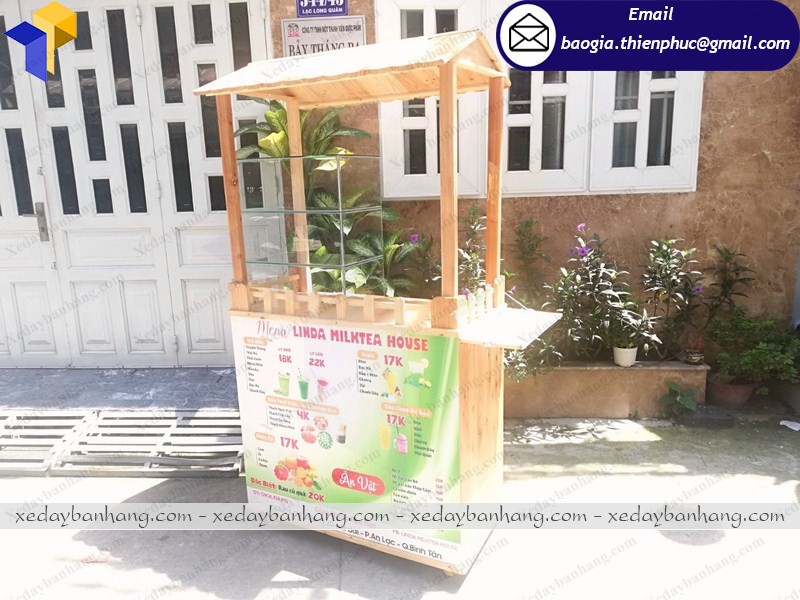 tủ gỗ bán sinh tố hcm
