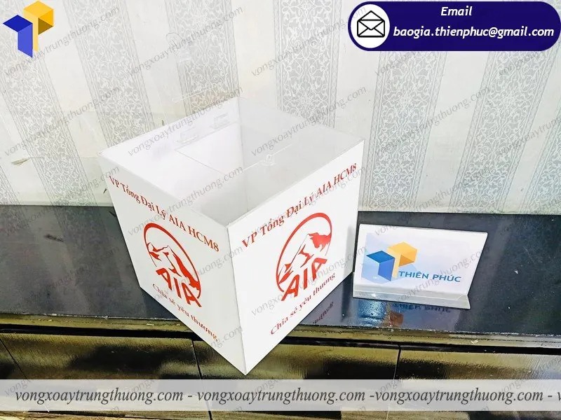 báo giá thùng từ thiện mica