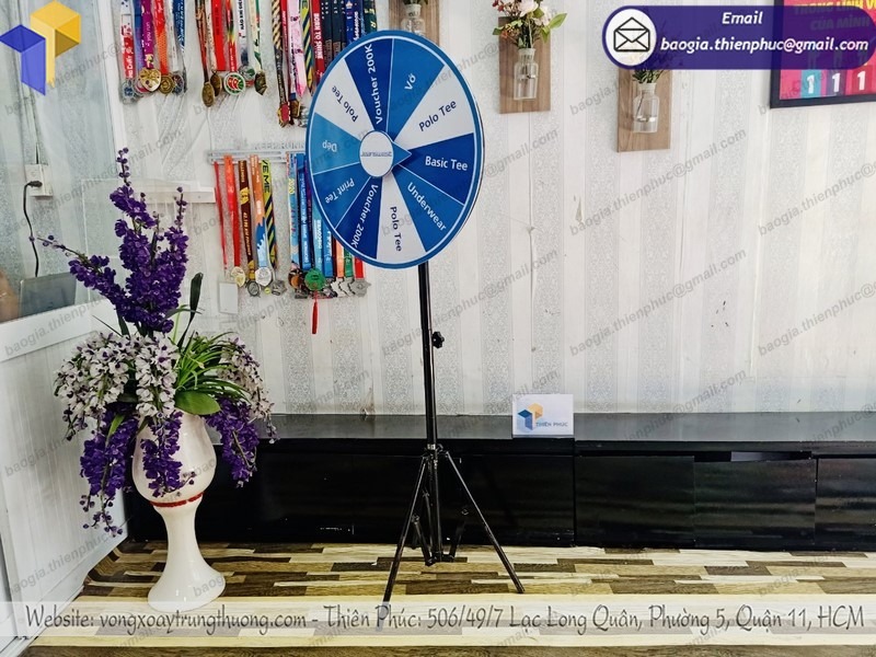 báo giá vòng quay may mắn chân xếp