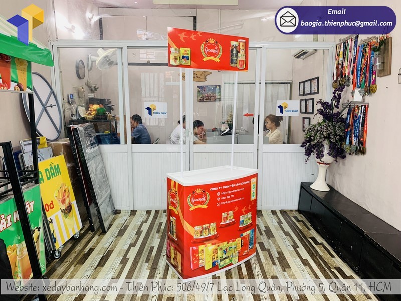 booth nhựa quảng cáo rẻ