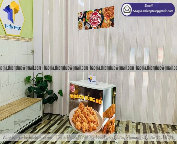 Booth nhựa tiếp thị di động chuyên dụng tại siêu thị theo brand đẹp xịn xò