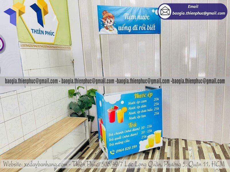 Đặt kệ bán nước ép vỉa hè gấp gọn ngoài trời genz starup kiếm tiền mỗi ngày