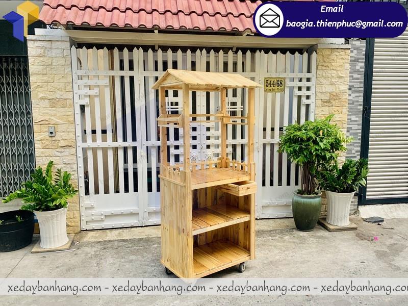 xe gỗ bán trà sữa nhà làm đẹp
