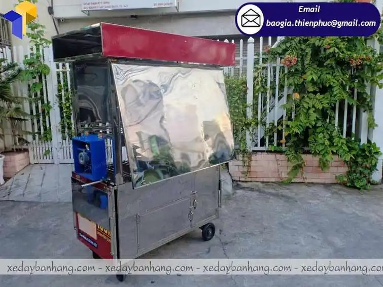 đặt làm xe inox bán gà rán