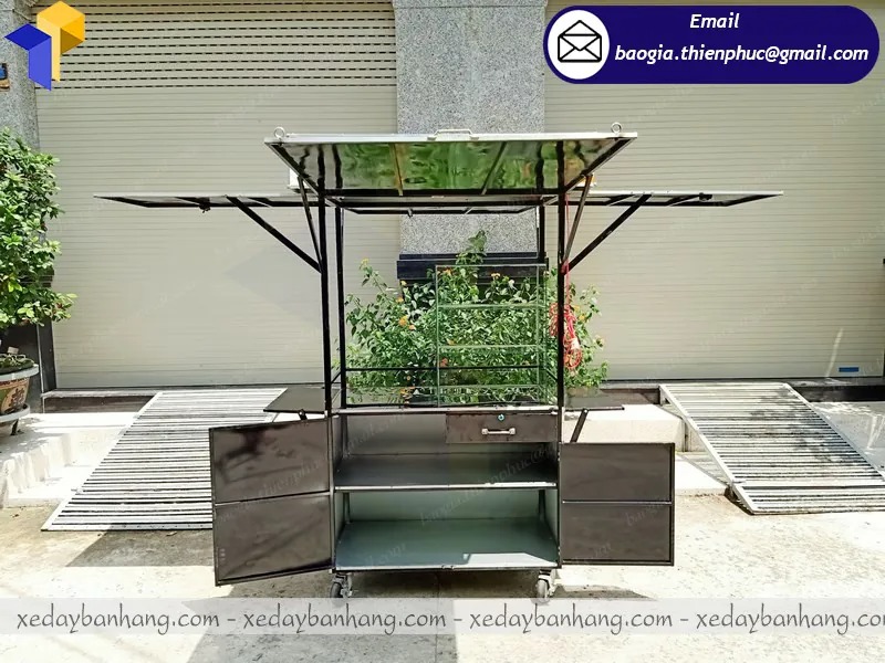 đặt làm xe sắt bán bánh mì