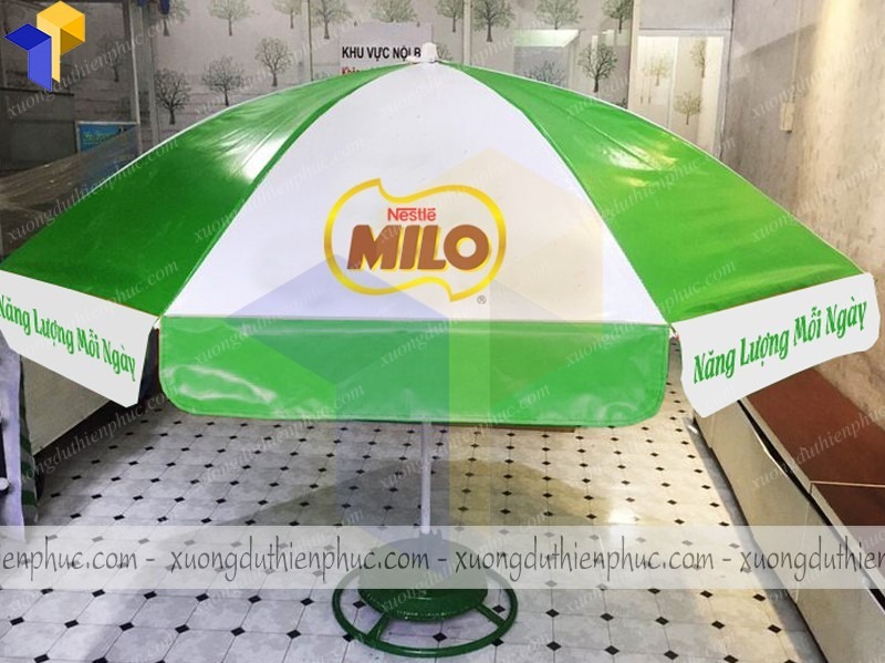 dù quảng cáo ngoài trời giá rẻ