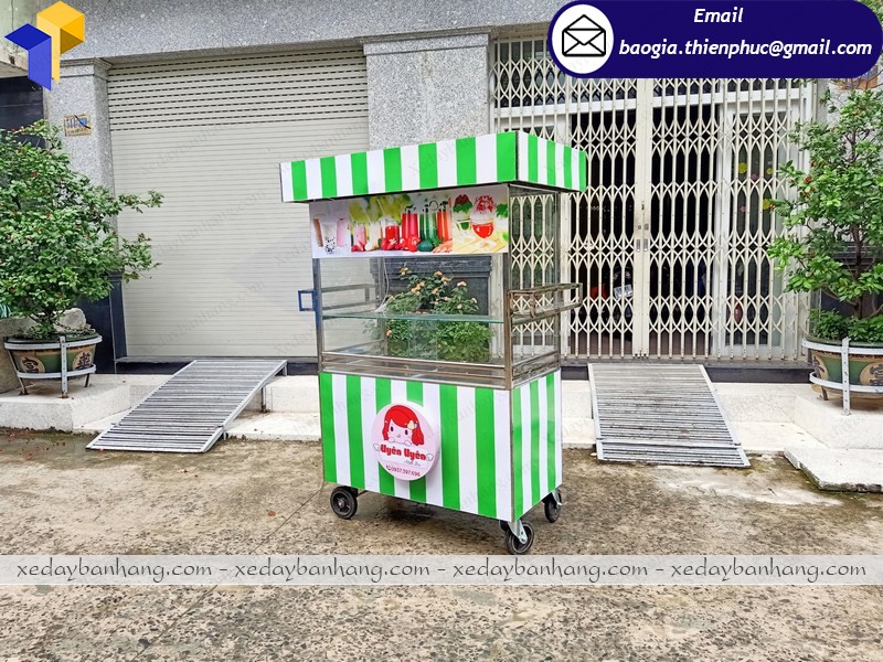 giá tủ bán trà sữa đẹp
