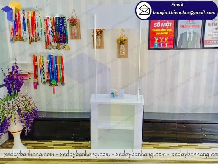 hình ảnh quầy bán hàng siêu thị