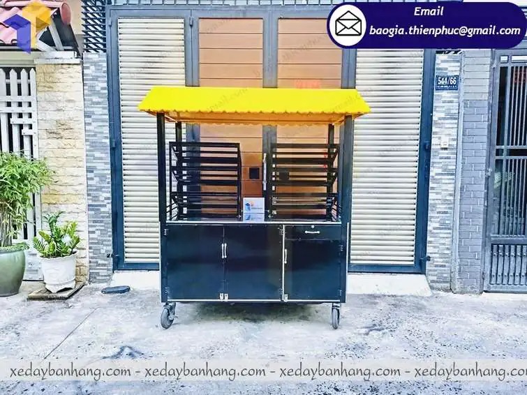 hình ảnh xe bán buffet trái cây
