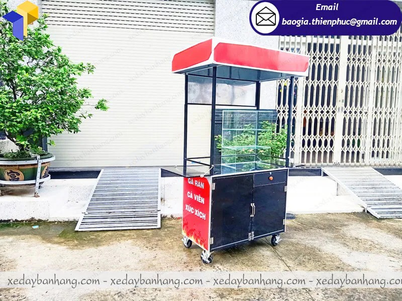 hình ảnh xe bán chả cá viên chiên