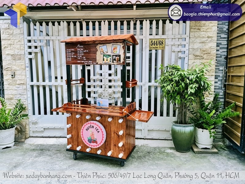hình ảnh xe bán trà sữa gỗ giá rẻ