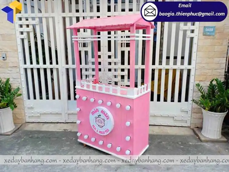 hình ảnh xe bán trà sữa gỗ