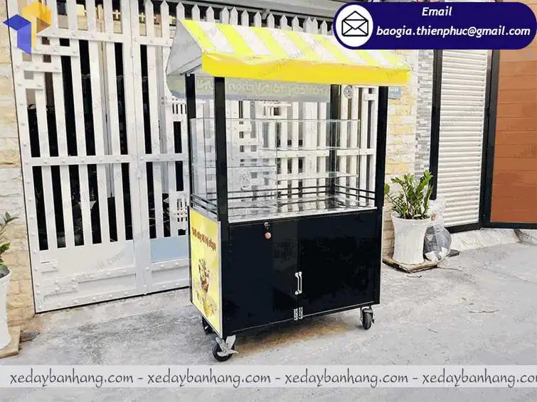 hình ảnh xe bán trái cây dầm