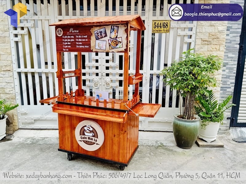 hình ảnh xe đẩy bán cafe bằng gỗ