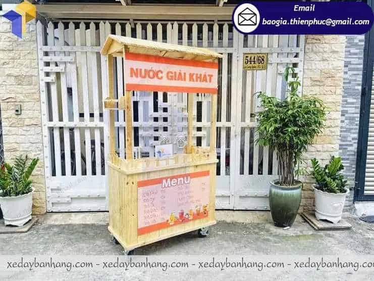 hình ảnh xe đẩy bán nước giải khát