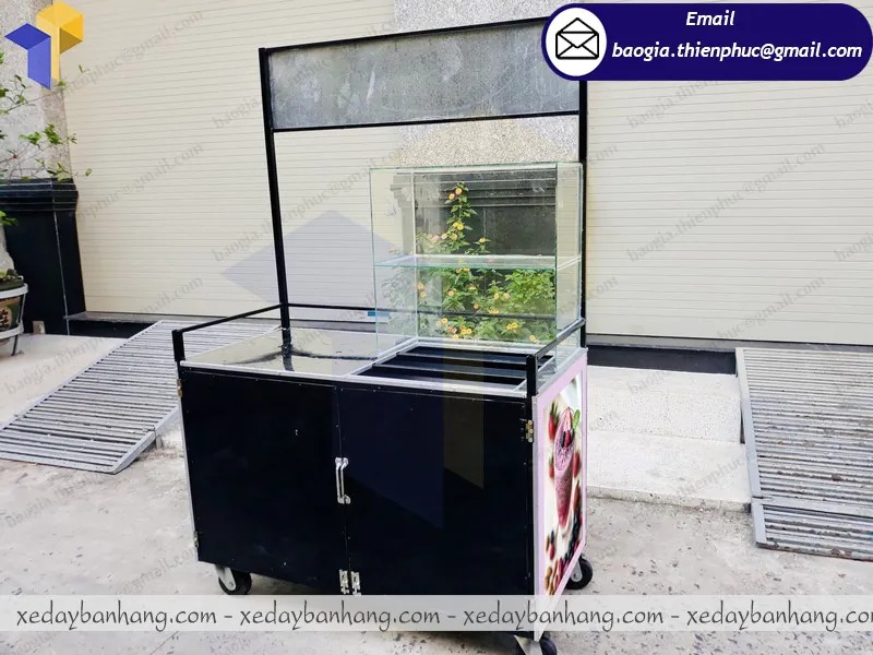 hình ảnh xe đẩy bán trà sữa sinh tố