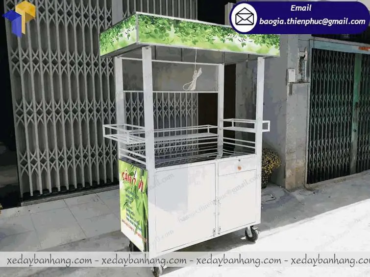 hình ảnh xe sắt bán nước sâm lạnh