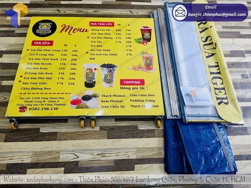 mẫu quầy bán trà sữa vỉa hè đẹp