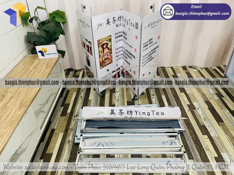 Mẫu quầy trà sữa mang đi xếp gọn bán lề đường mô hình takeaway