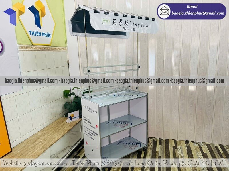 Mẫu quầy trà sữa mang đi xếp gọn bán lề đường setup nhanh trong vòng 5 phút ban ngày