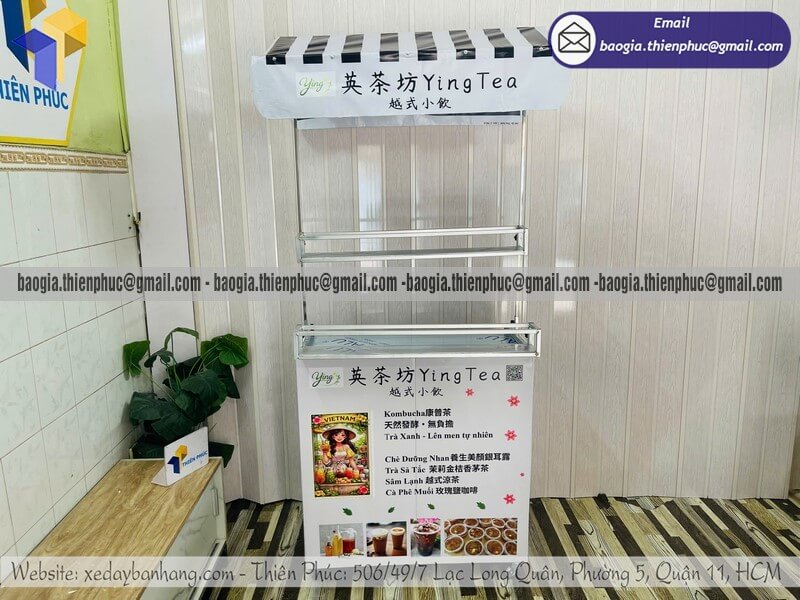 Mẫu quầy trà sữa mang đi xếp gọn bán lề đường