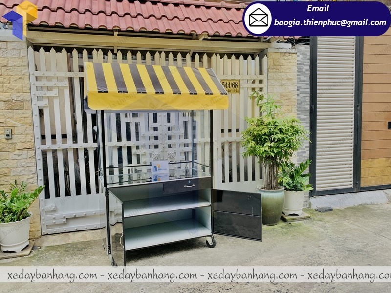 mẫu tủ bán cá viên chiên đẹp
