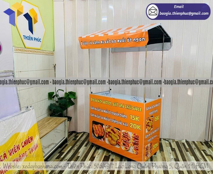 Mẫu xe bán bánh mì hàng rong lưu động lắp ráp đẹp hiện đại gánh khách mỗi ngày