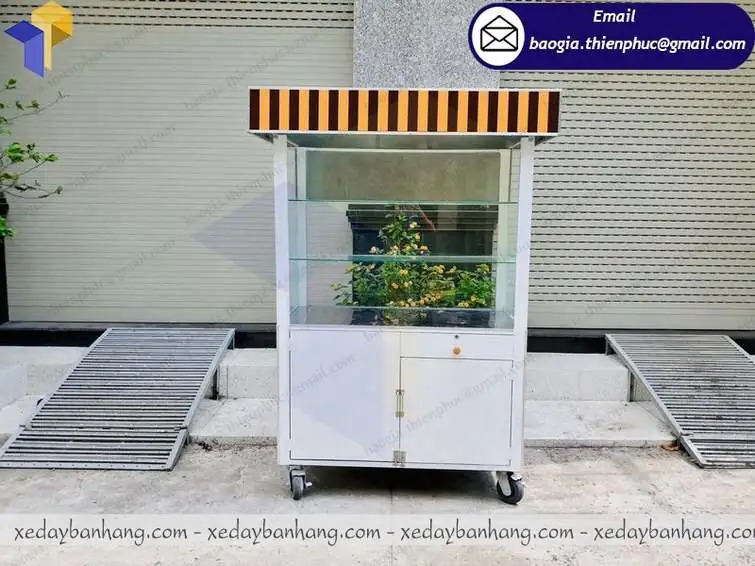 mẫu xe bán gà rán di động đẹp