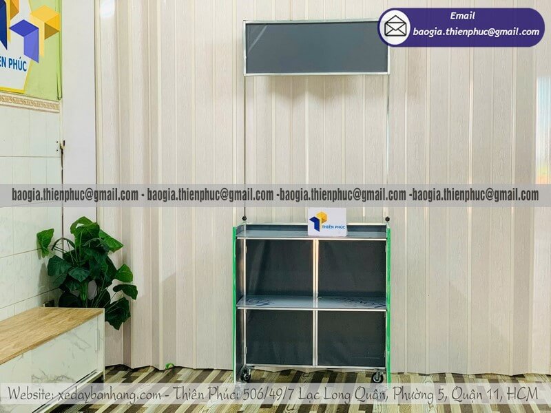 Nhận làm quầy bán nước giải khát mini vỉa hè xếp gọn thiết kế riêng đông người