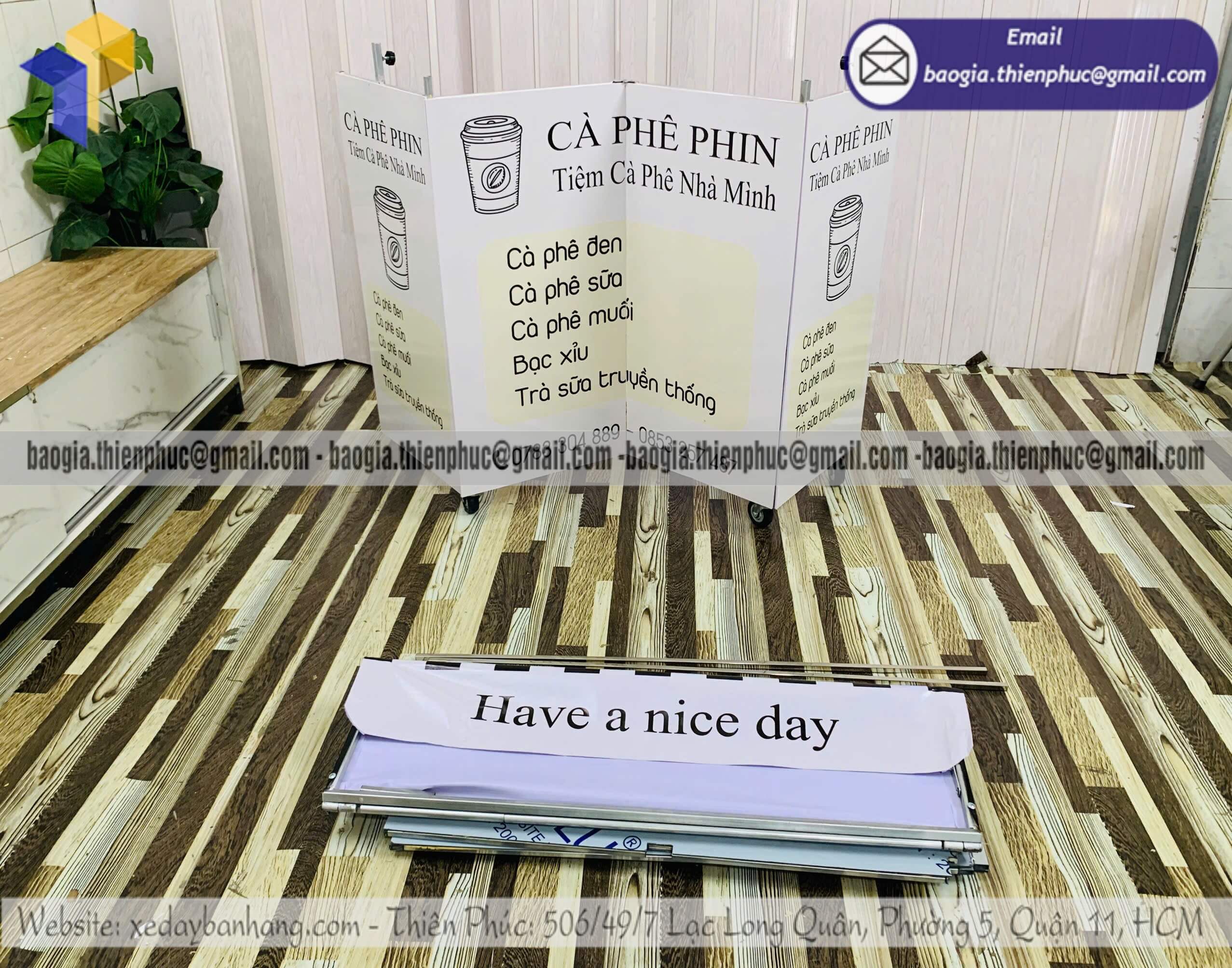 Quầy cafe bán dạo trên lề đường phục vụ ngoài trời văn phòng mẹ bỉm kinh doanh thêm sau giờ làm