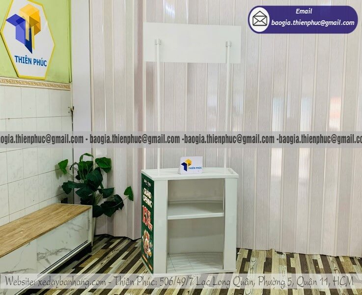 Quầy nhựa cho PG trưng bày quảng cáo mẫu mới bán ở Việt Nam hỗ trợ marketing bán lẻ