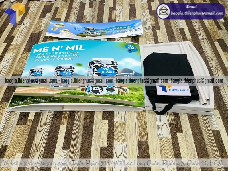 Quầy nhựa tiếp thị lưu động dùng trong siêu thị  trưng bày sản phẩm bán lẻ đẹp mắt