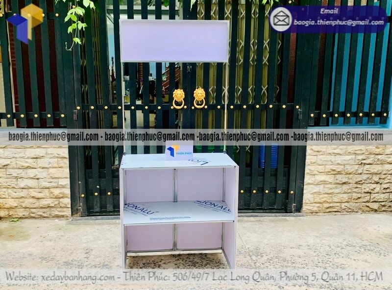 Quầy PG sampling bằng sắt đứng quảng cáo sản phẩm ra thị trường giá rẻ