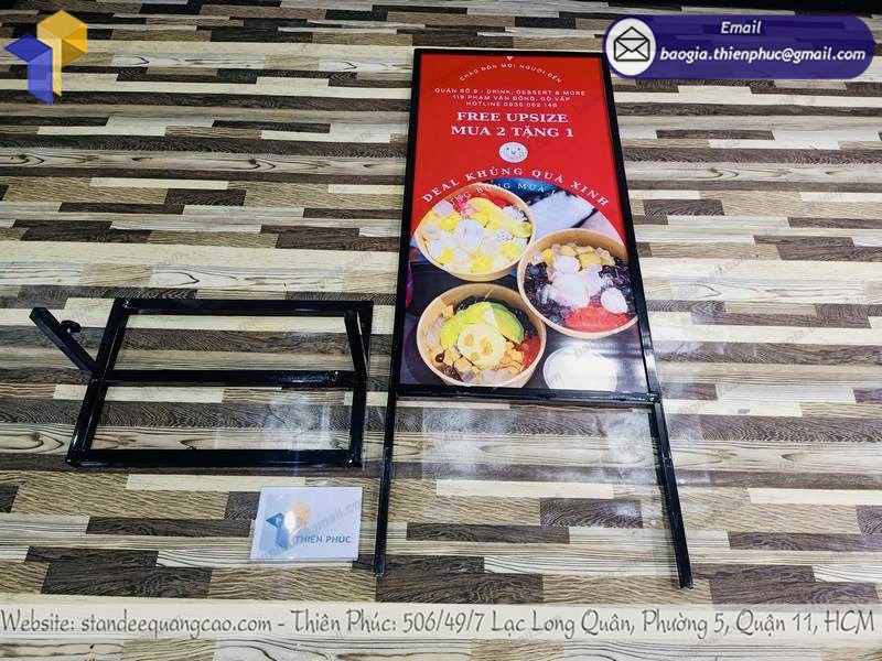 standee quảng cáo khung sắt