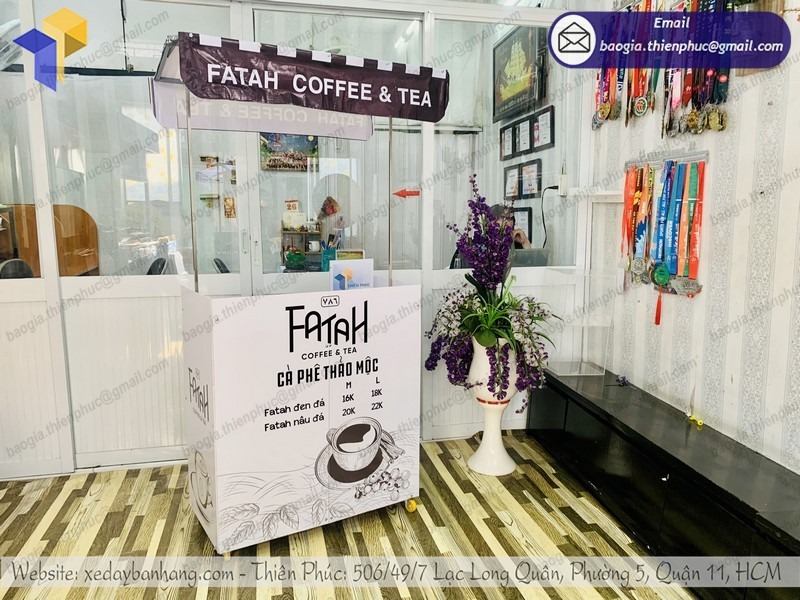 thiết kế quầy cà phê di động gấp gọn
