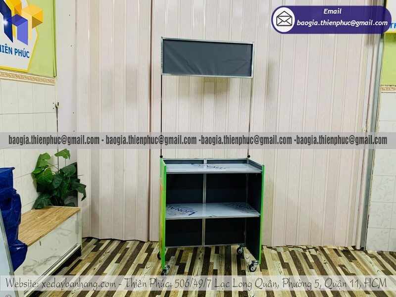 Thiết kế xe nước ép hàng rong gấp gọn mang đi dễ cất gọn cho người bán lẻ
