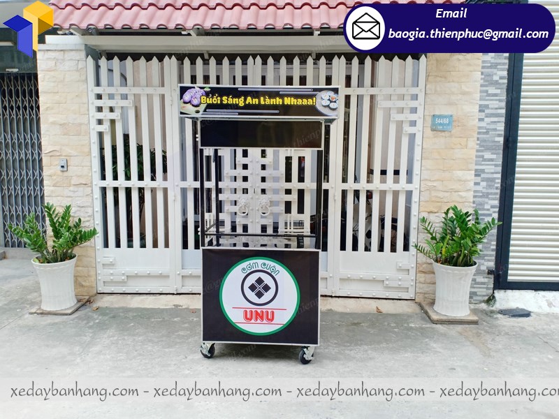 tủ bán cơm đẹp