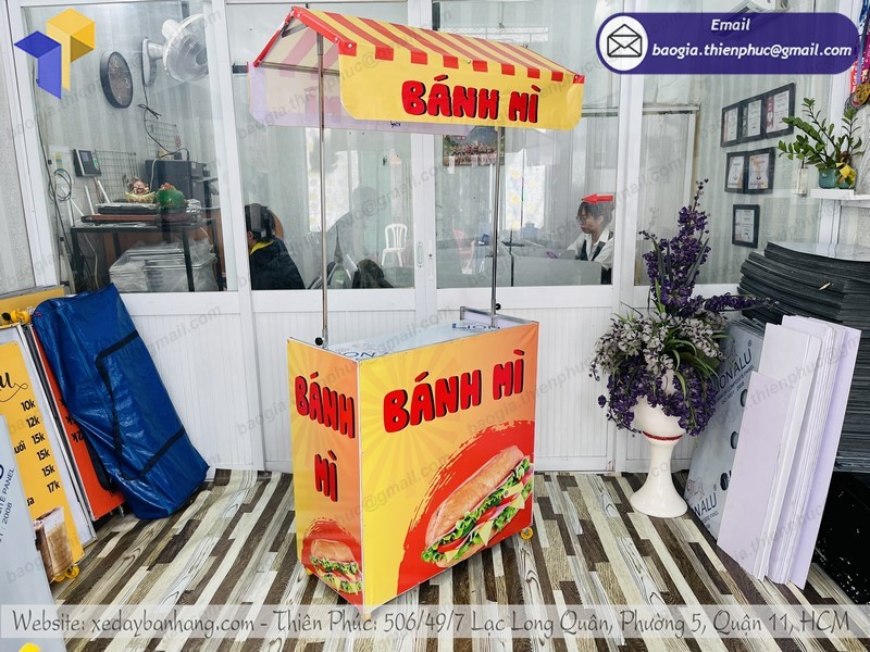 xe bán bánh mì di động rẻ