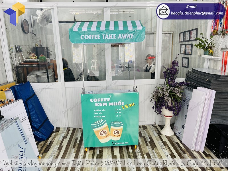 xe bán café xếp gọn