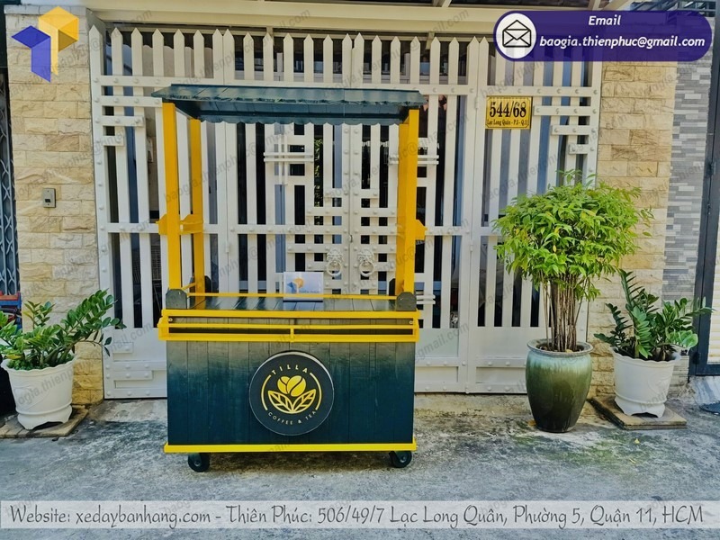 xe bán cà phê dạo bằng gỗ