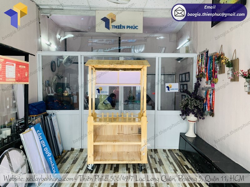xe bán đồ ăn vặt bằng gỗ tốt