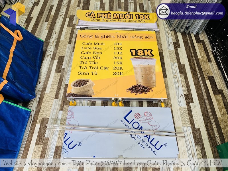 xe cà phê lưu động gọn