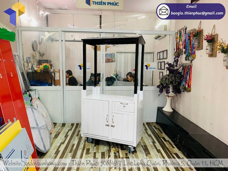 xe gỗ bán cà phê mang đi đẹp