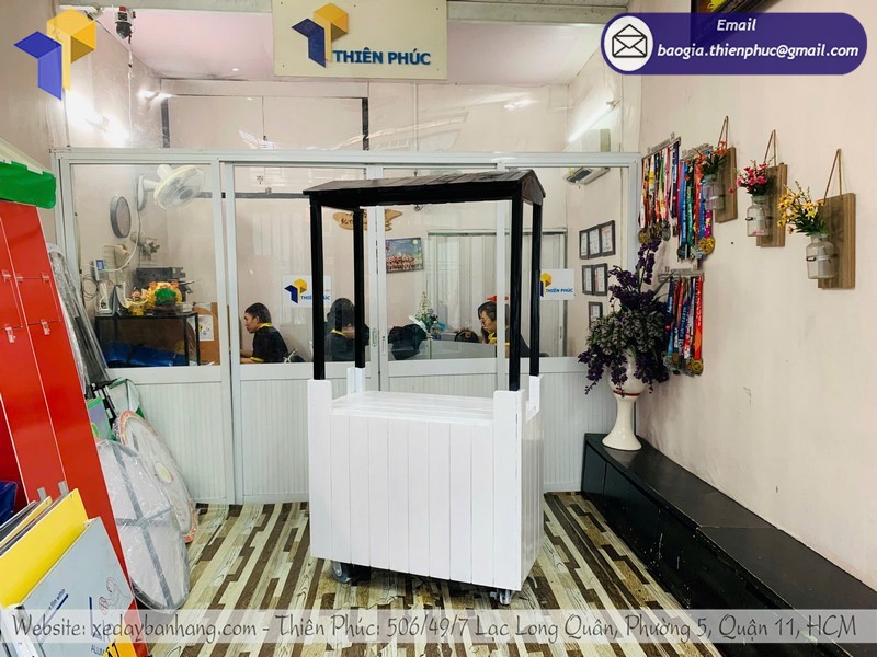 xe gỗ bán cà phê mang đi tphcm