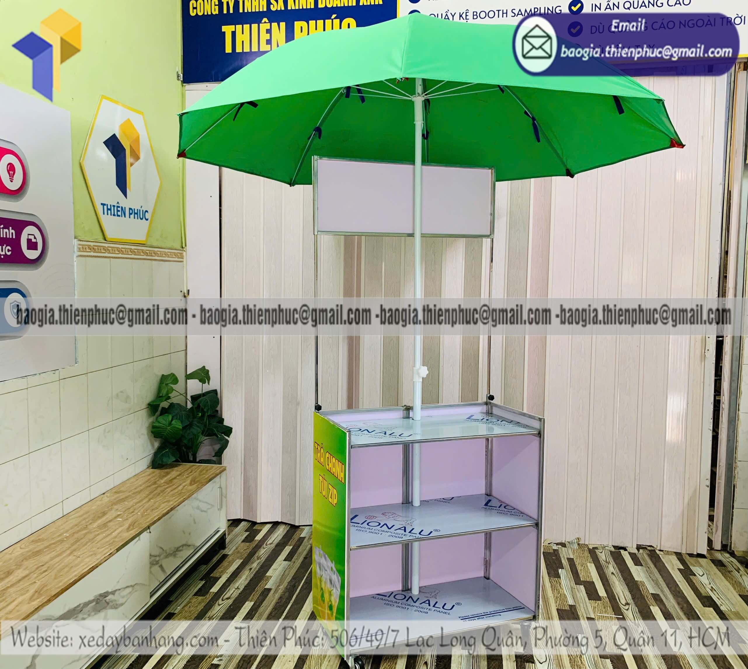 Xe trà chanh tươi bán rong trên lề đường xếp gọn khởi nghiệp mở quán nước nhỏ tại vỉa hè